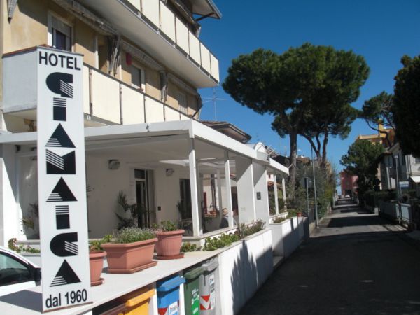 Giamaica Hotel Viserba Di Rimini Exterior foto